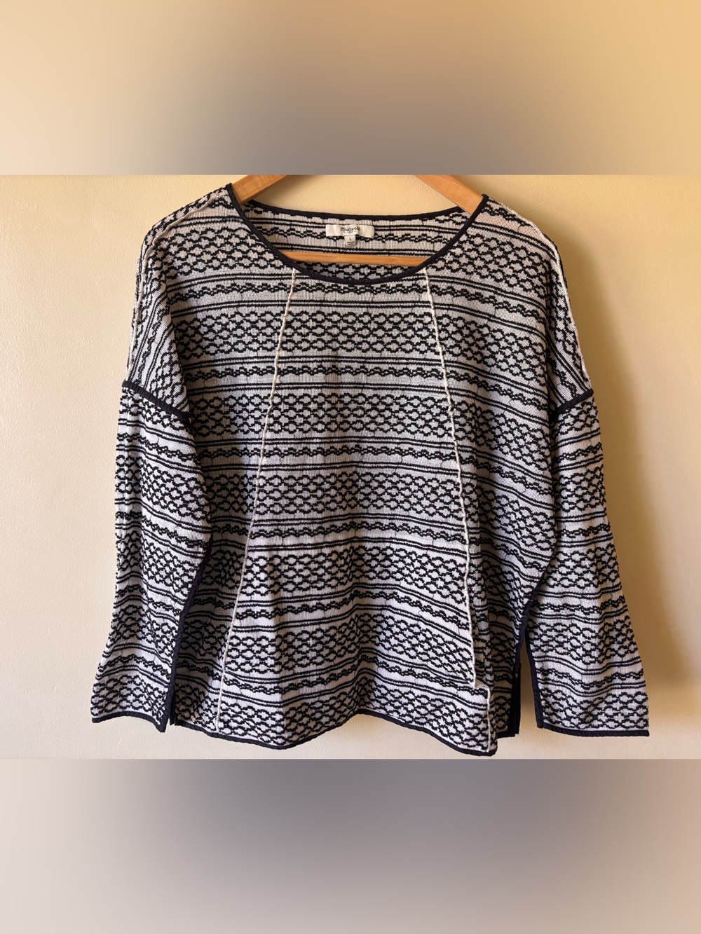 Madewell Lightweight Black and White Patterned Knit Top Size Large Long Sleeve